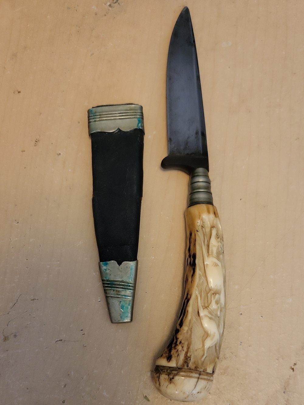 19th Cent. Bavarian Black Forest Boot Knife Carved Antler Handle